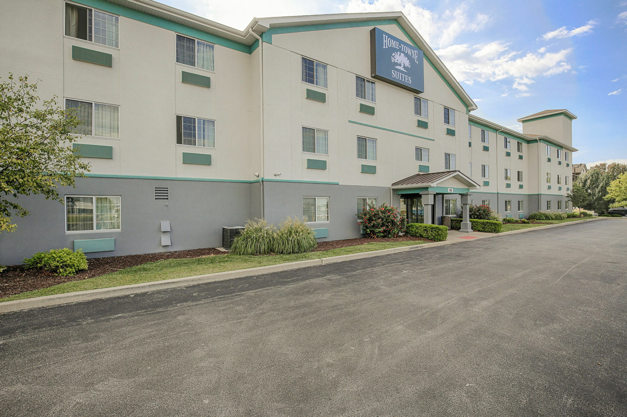 Welcome Suites-O'Fallon Exterior photo