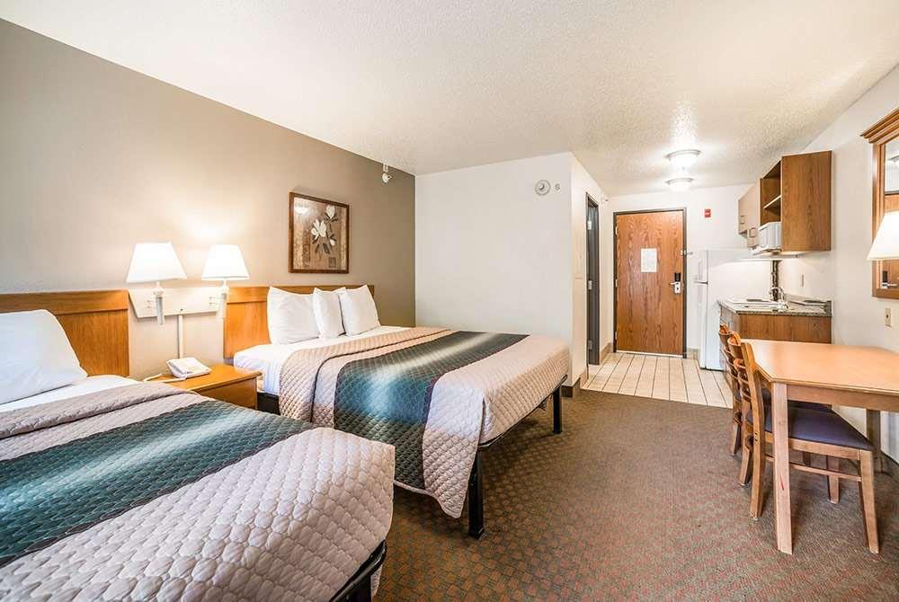 Welcome Suites-O'Fallon Room photo